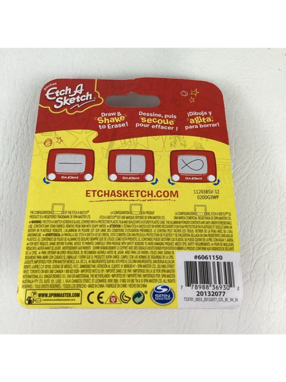 Pocket Etch A Sketch World's Favorite Drawing Toy Spin Master Classic Red NIB - Picture 6 of 6